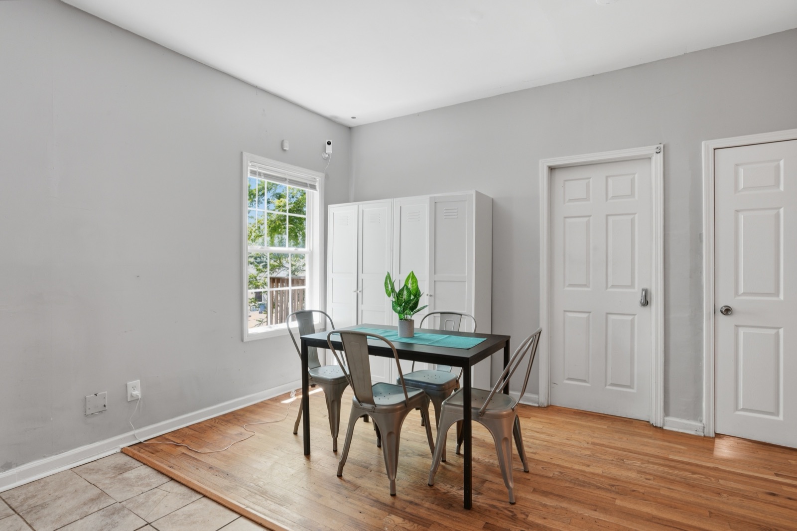 Common area with dining table